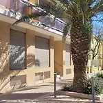 Spacieux T4 Renove En Plein Coeur De Hyeres Ideal Pour Des Vacances En Famille